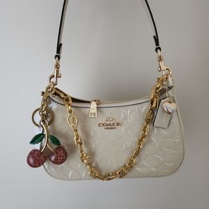Coach White Shoulder Bag with Gold Chain
